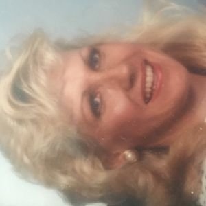 Meet your Posher, Ellen